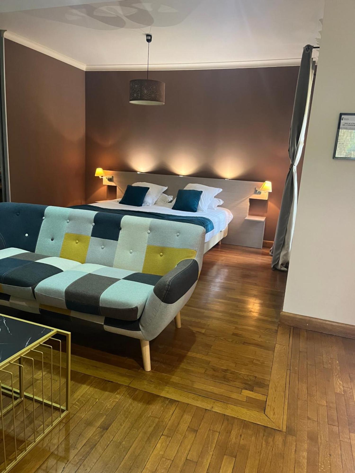 Hotel La Vinaigrerie Logis Joinville Eksteriør bilde